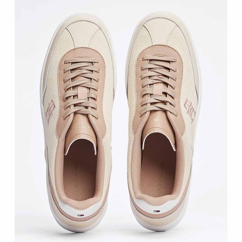Tommy Hilfiger TH Monogram Colour-Blocked Trainers image number 2